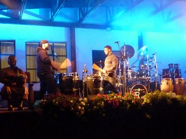 Jumping drums Jumping drums